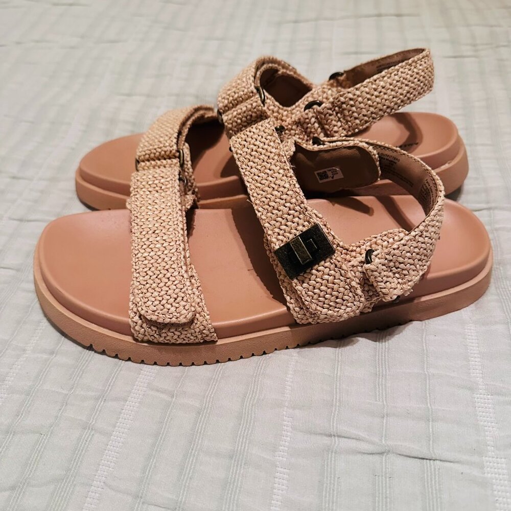 American Eagle Raffia Slingback Sandal
